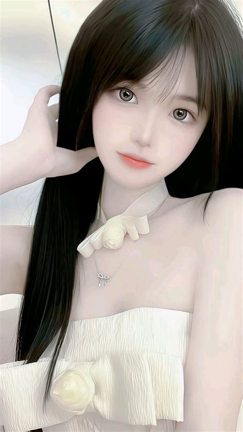 正能量！王乐君领衔主演《沸腾的群山》央视首播 聚焦村医致敬一线工作者	